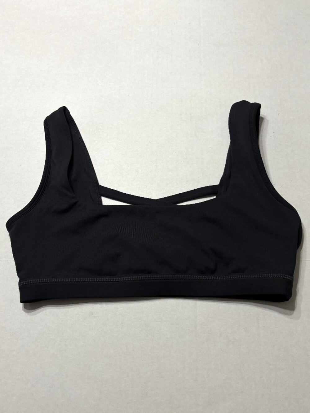 Blogilates Crisscross Black Sports Bra Size Medium